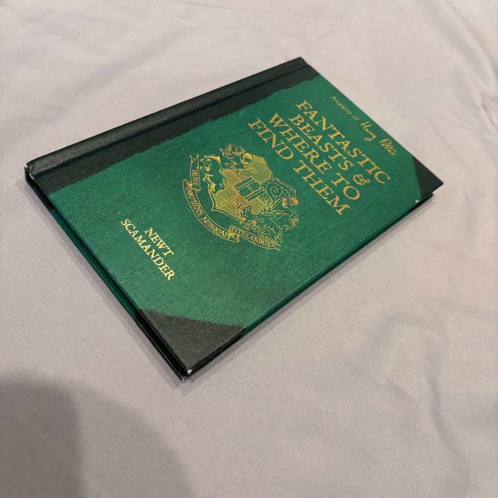 Hogwarts Classics Box Set Slipcover Beedle Bard Quidditch Fantastic Beasts Books - Picture 2 of 8